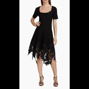 Oscar De La Renta Black Asymmetrical Jewel Neck Floral Guipure Lace Midi-Dress